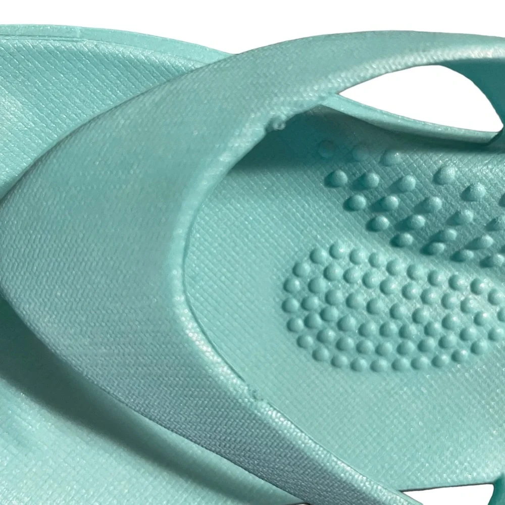 OKABASHI Splash Flip Flops/Sandals Vegan Molded Seaglass color Size 8-9